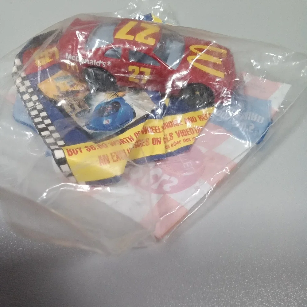 Vintage‎ 1992 Hot Wheels McDonalds Happy Meal Racing Series Thunderbird 27 New